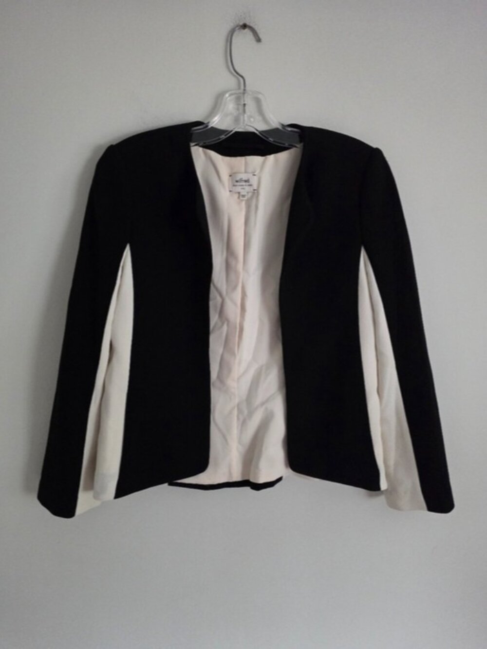 ARITZIA | Wilfred Black and Cream Open-Front Blazer sz 6